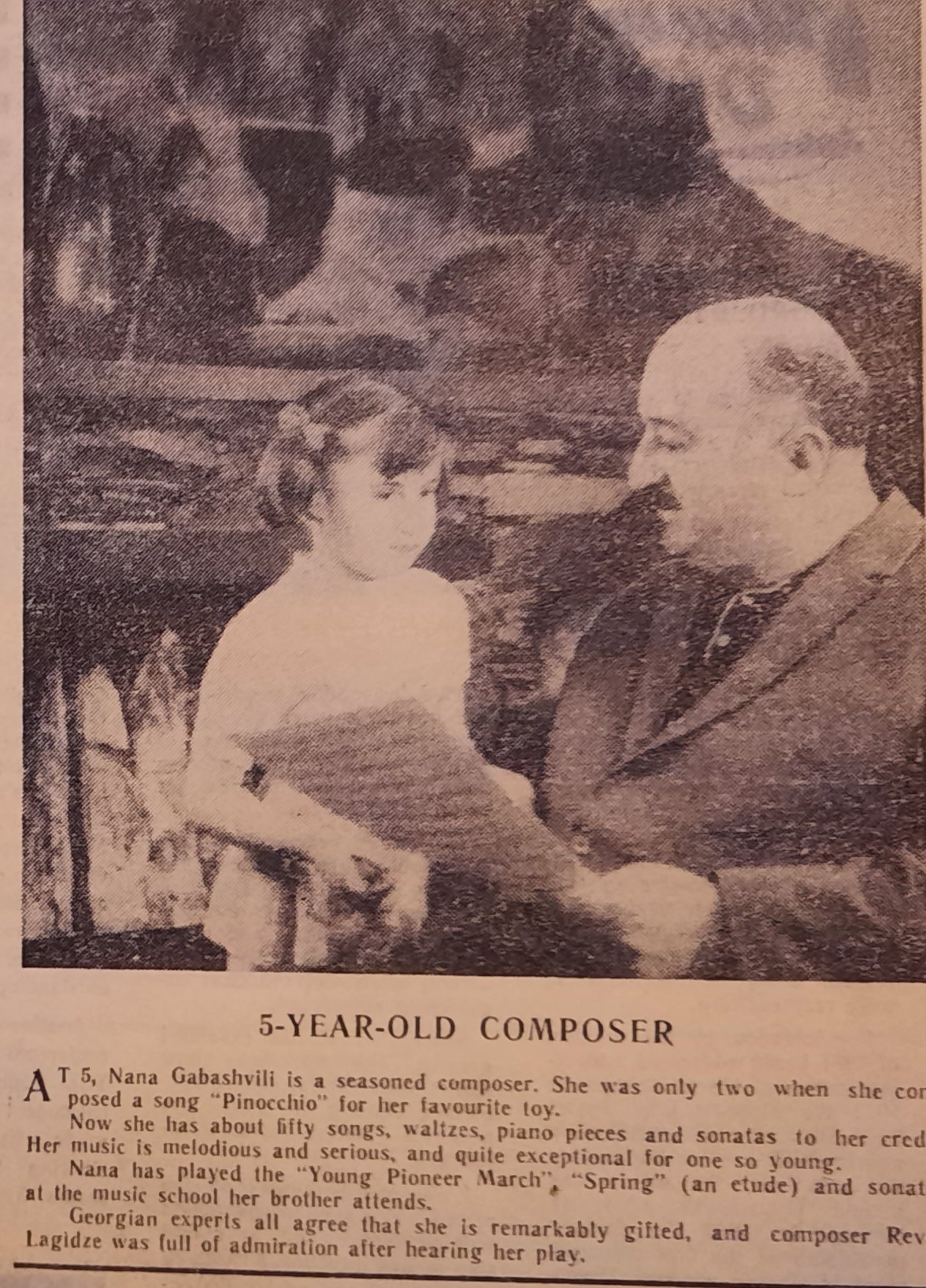 გაზეთი Round-up of Soviet Press, 1967 წელს სტატიაში „6 წლის კომპოზიტორი“