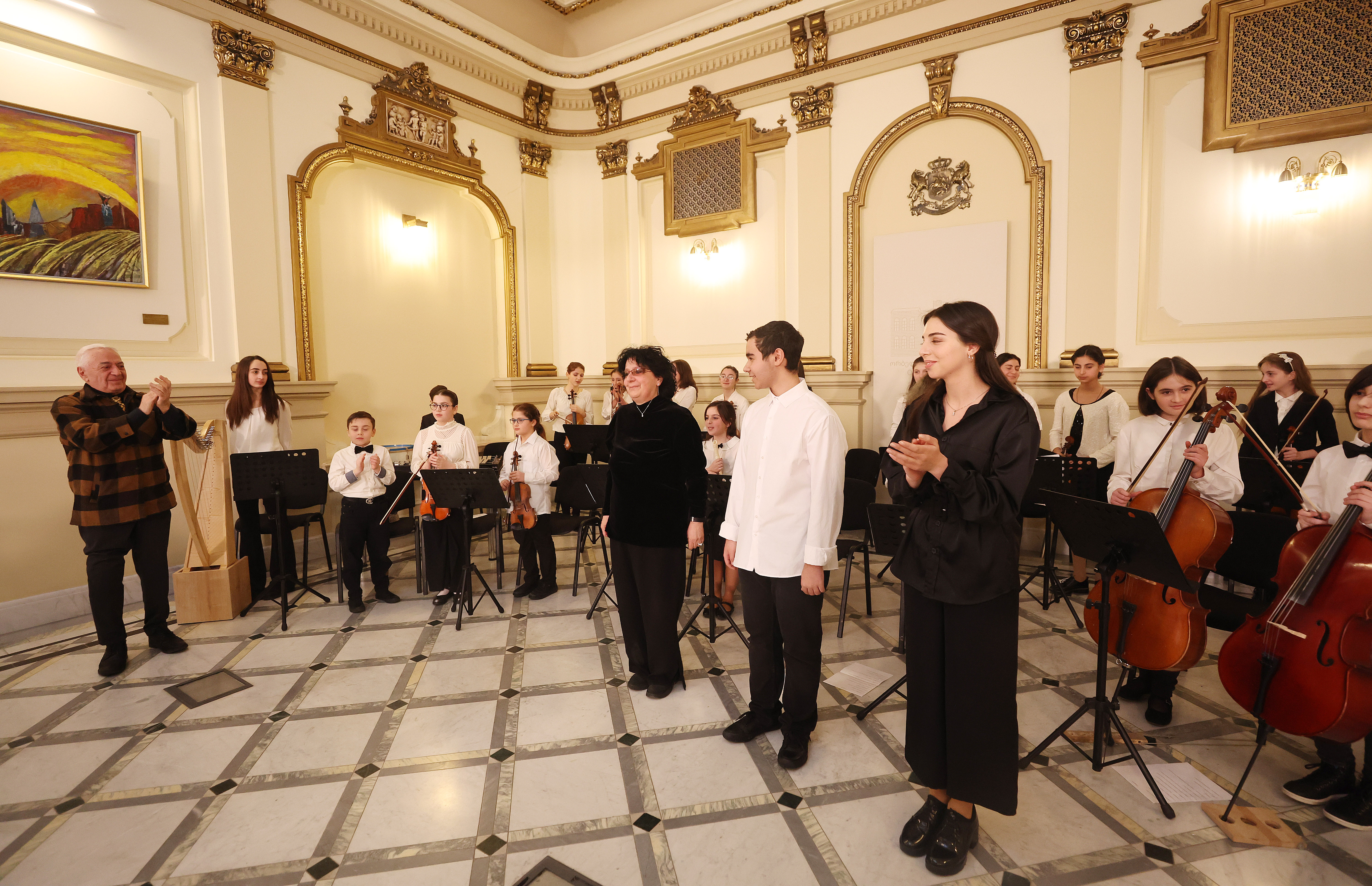 ნიჭიერთა ათწლედის მოსწავლეთა ორკესტრი